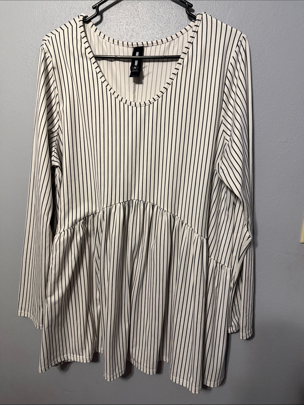 Agnes & Dora Black and White Striped Long Sleeve Tunic